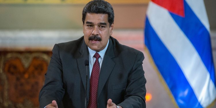 Venezuela to Adopt Controversial Petro Token in Global Trade