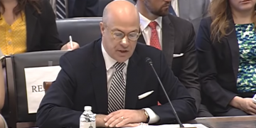 CFTC Chair Giancarlo Says Institutional Investors Will Help Crypto ‘Mature’
