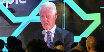 With Rambling Clinton Keynote, Ripple Is Sending a Clear Message