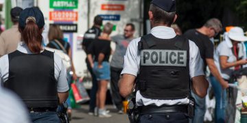 France Accuses Intelligence Agent of Selling State Secrets for Bitcoin