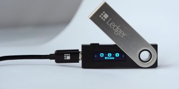 Crypto Wallet Maker Ledger to Expand Support for Stablecoins, Including Tether
