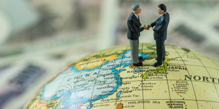 Wallet Provider Blockchain Hires Bank Exec for Global Regulatory Push