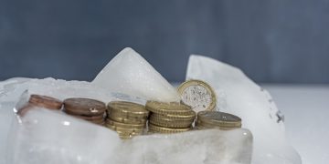 Court Takes Control of Funds Amid Crypto Exchange’s Banking Dispute
