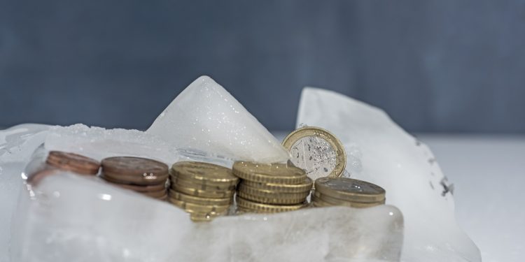 Court Takes Control of Funds Amid Crypto Exchange’s Banking Dispute