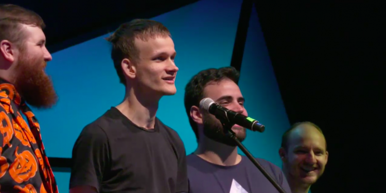 Vitalik Ends Devcon Talk With Sing-Along About Failed Ethereum Ideas