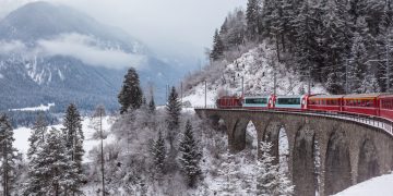 Swiss Railway Tests Blockchain Identities for Workplace Safety Boost