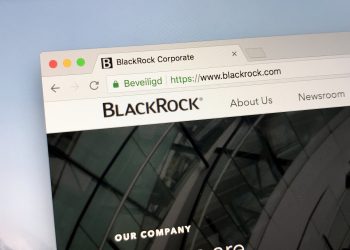Legacy Financial Firms Hesitant to Enter Crypto Space, Consumer Demand Remains High