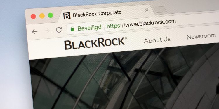 Legacy Financial Firms Hesitant to Enter Crypto Space, Consumer Demand Remains High