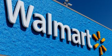 Major Retailers Remain Wary of Cryptocurrency, Relationship With Blockchain is Complex