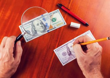 Businesses Are Rapidly Embracing Blockchain To Fight Counterfeiting