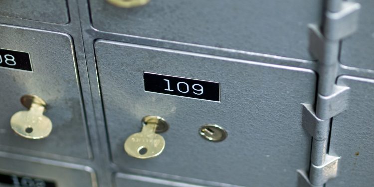 Canadian Bank Opens Deposit Box for Cryptocurrency Firms
