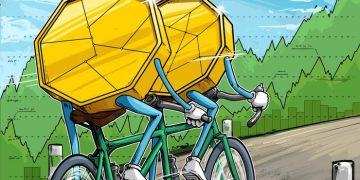 All Top Cryptos See Gains, Bitcoin Nears $3,300