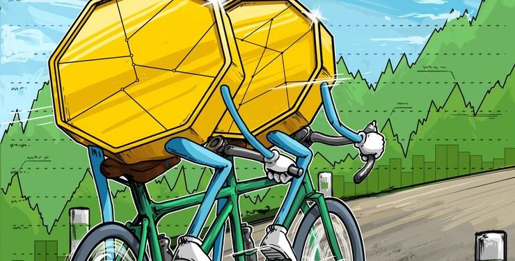 All Top Cryptos See Gains, Bitcoin Nears $3,300