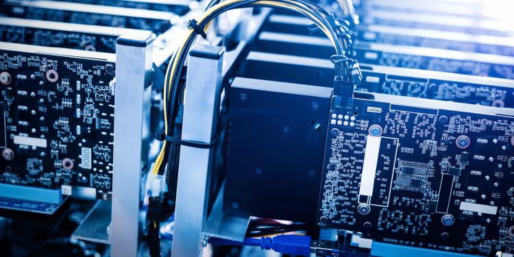 Miner Maker Ebang Reports ‘Significant’ Profit Drop in New IPO Filing