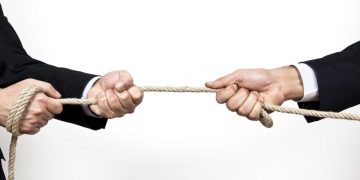 Ripple’s CEO and CTO Blasts ‘XRP’s Hostile Takeover’ Rumors