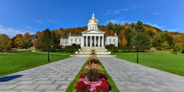 Vermont State Government Launching Blockchain Insurance Pilot