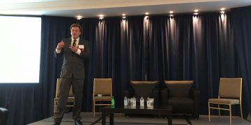 Overstock CEO Electrifies at Investment Bank Oppenheimer’s Blockchain Event