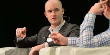 Coinbase Now Says It Never Shared ‘Personally Identifiable’ Customer Data