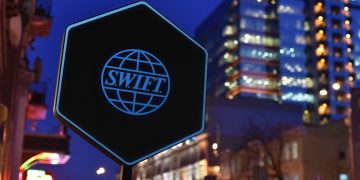 SWIFT Teams Up With Major Banks, SGX to Trial Blockchain Voting