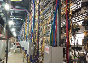 Bitcoin Miners Are Investing Again, Expecting a Cheap Power Boom Soon