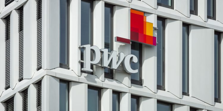 PwC Blockchain Principal Grainne McNamara Moves to Rival EY