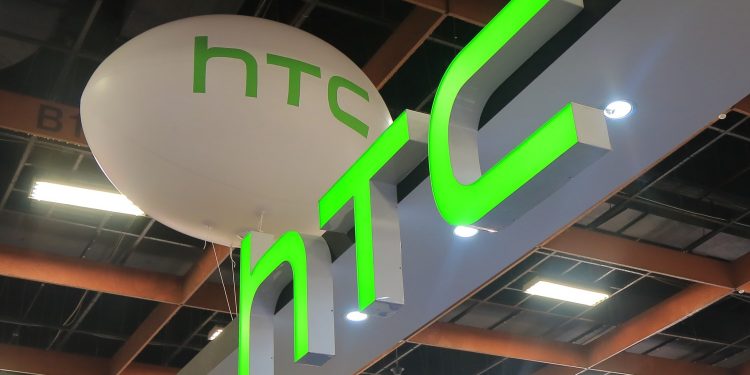 HTC Plans to Launch Another Blockchain Phone This Year, Exec Says