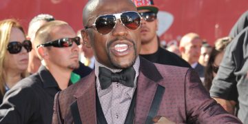 Floyd Mayweather, DJ Khaled Escape Lawsuit Brought By ICO Investors