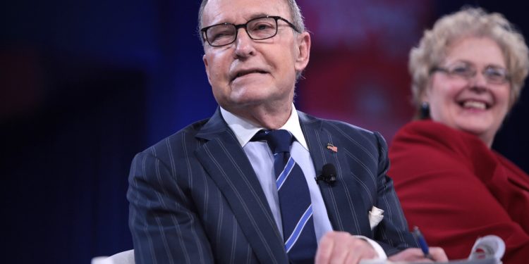 US Lawmakers Urge Trump Advisor Larry Kudlow to Promote Blockchain