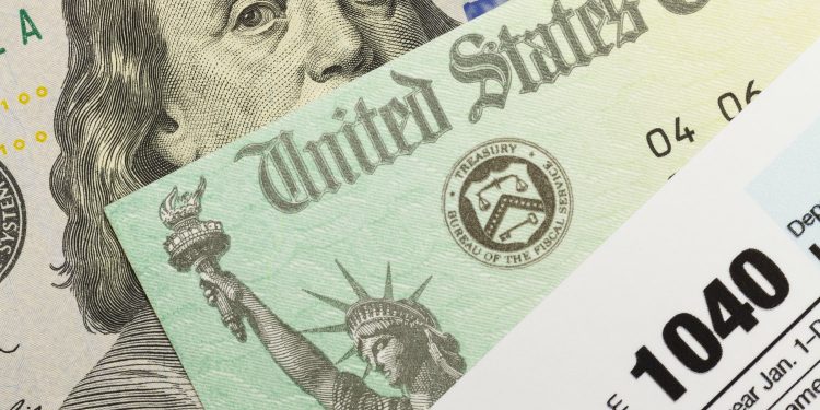US Income Tax Payers Can Now Get Refunds in Bitcoin