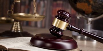 Alleged Multibillion-Dollar Crypto Pyramid Scheme OneCoin Sued by Former Investor