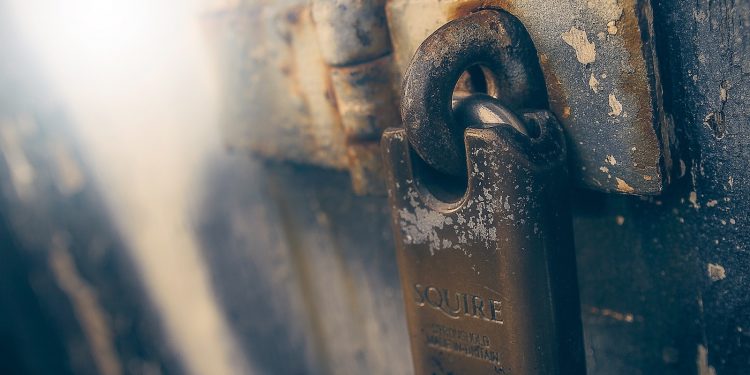 Munich Re Insures Curv’s Crypto Wallet To the Tune of $50 Million