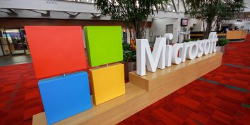 Microsoft Launches Decentralized Identity Tool on Bitcoin Blockchain