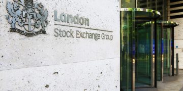 London Stock Exchange Watching for ‘Interesting’ Blockchain Use Cases: CEO