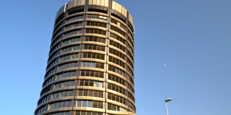 BIS Wants ‘Level Playing Field’ for Banks Amid Threat From Firms Like Facebook