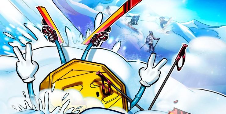Bitcoin Hovers Over $5,000 as Top Cryptos See Losses