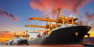 IBM-Maersk Shipping Blockchain Gains Steam With 15 Carriers Now on Board