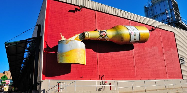 Miller Lite Teams With Blockchain Firm for Customer Engagement Game