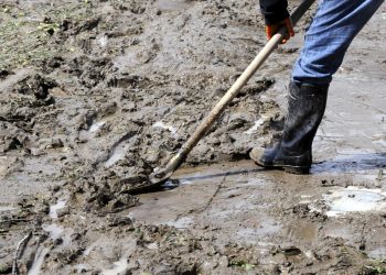 Bitcoin Miners Halt Operations as Rainstorm Triggers Mudslides in China