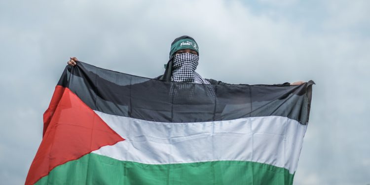 Palestinian Civilians Are Using Bitcoin More Than Terrorists