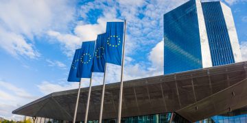 ECB’s Mersch Warns Over ‘Treacherous Promises’ of Facebook Libra
