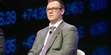 Van Eck, SolidX to Offer Bitcoin ETF to Institutions via SEC Exemption: Report