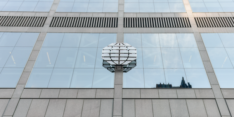 CME Says Bitcoin Futures Gaining Interest From Big Investors