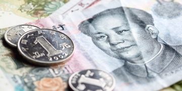 Chinese Central Bank Official Calls for Commercial Bank Blockchain Adoption