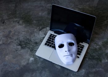 Bitcoin Dissident Sees Dark Warnings in China’s Blockchain Push