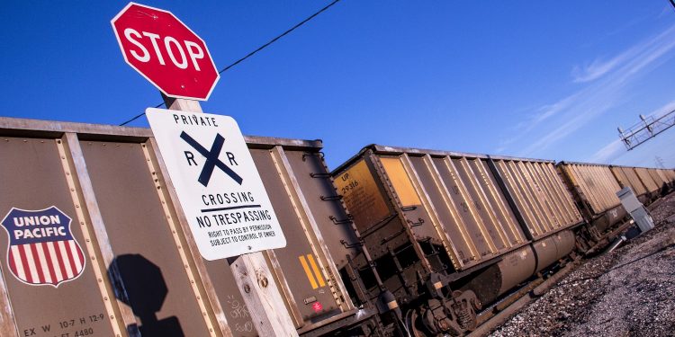 Missouri Watchdog Hits Unregistered Crypto Brokerage With Cease and Desist