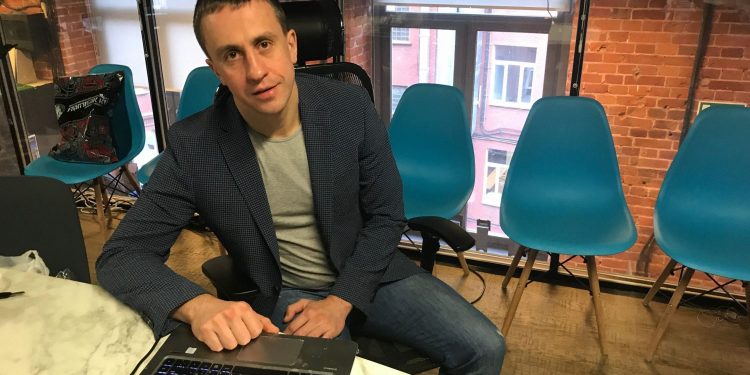 Waves and the Tricky Task of Being a Russian Crypto Brand