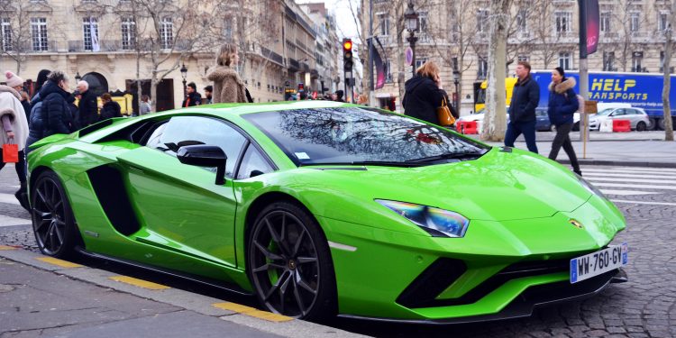 When Lambo? Crypto’s Favorite Automaker to Track Cars on Salesforce Blockchain