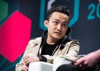 What Twitter Meme Wars Say About Crypto’s Reliance on Figureheads