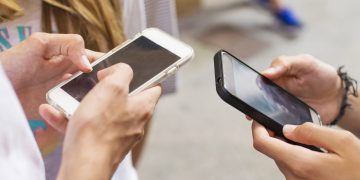 US Authorities Allege SIM Swapping Thief Bought Music Royalties, Jewelry, With Crypto