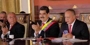 Venezuela’s Maduro Says He Will Airdrop Half a Petro Each to Nation’s Civilians
